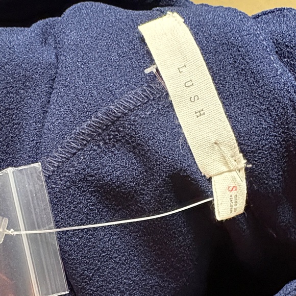 Lush Novak Split Neck 3/4 Sleeve Dress in Peacoat at Nordstrom Rack, Size Small - Picture 8 of 11